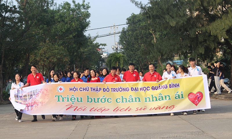 The Provincial Red Cross Society calls on cadres, members, volunteers, and young people to walk/run to contribute to spreading compassionate footsteps.