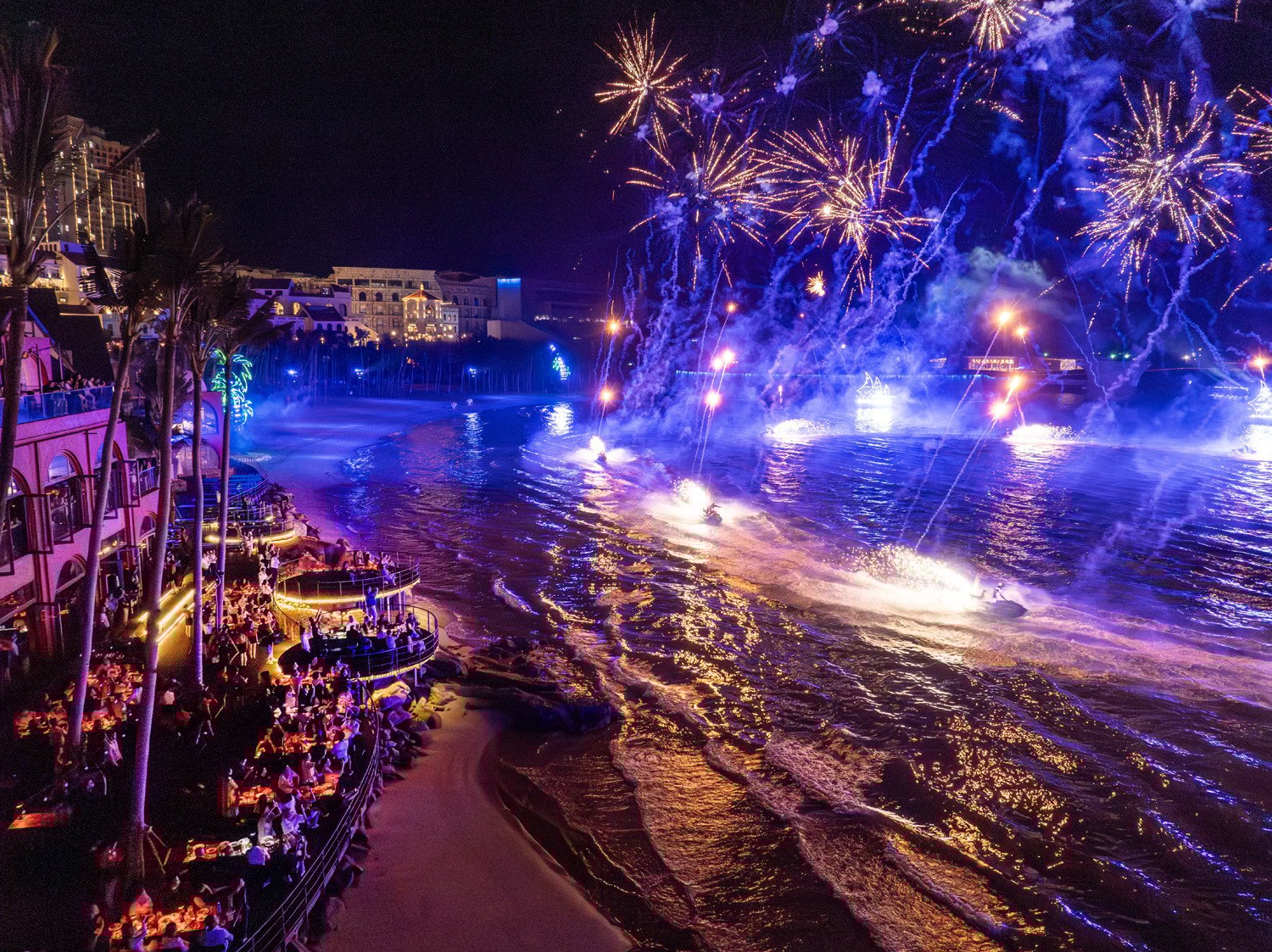 5 attraktive Reiseziele im Süden bieten zur Begrüßung des Mondneujahrs 2025 zahlreiche Festivals an