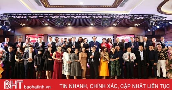 Hope overseas Vietnamese will act as a bridge for Ha Tinh to expand cooperation and attract investment