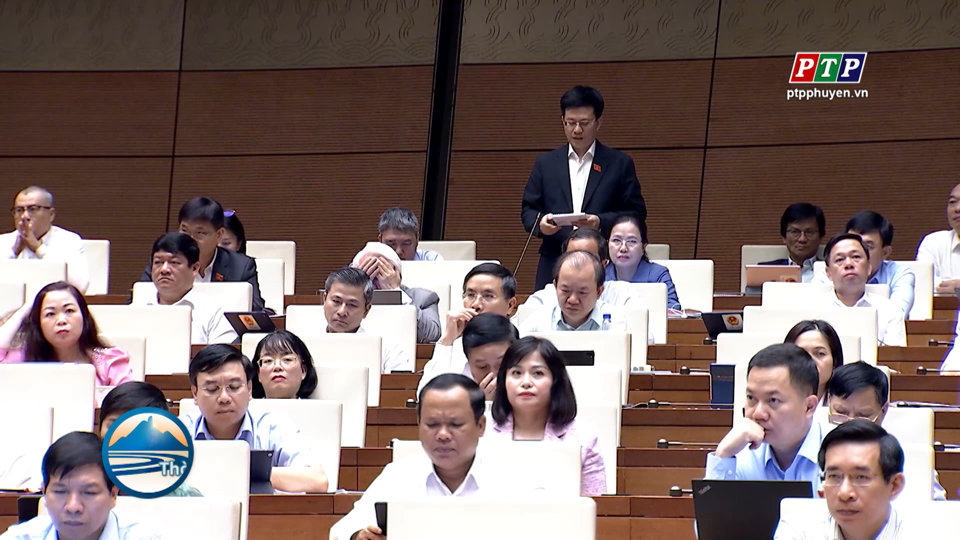 Die Delegation der Nationalversammlung der Provinz Phu Yen schlug klare Lösungen zur Umsetzung der nationalen Strategie zur finanziellen Inklusion vor.