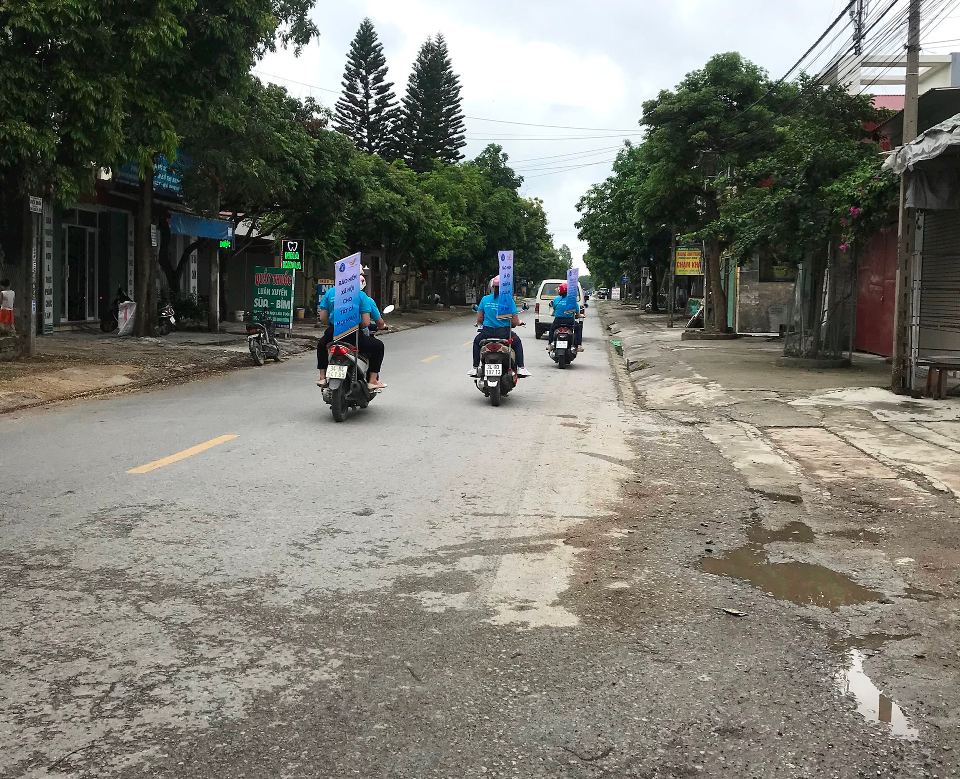 남삭은 합병된 지역의 노후화된 도로를 보수하는 데 770억 VND를 투자할 계획입니다.