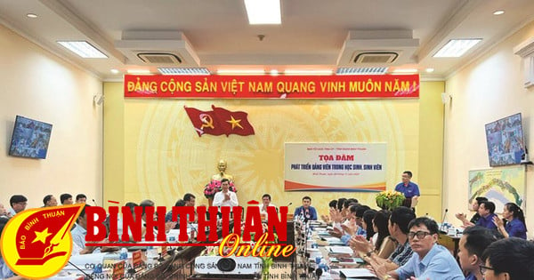 Tạo nguồn sinh lực trẻ cho Đảng