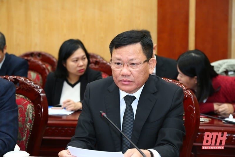 Échange de travaux fonciers entre les provinces de Thanh Hoa et de Hua Phan