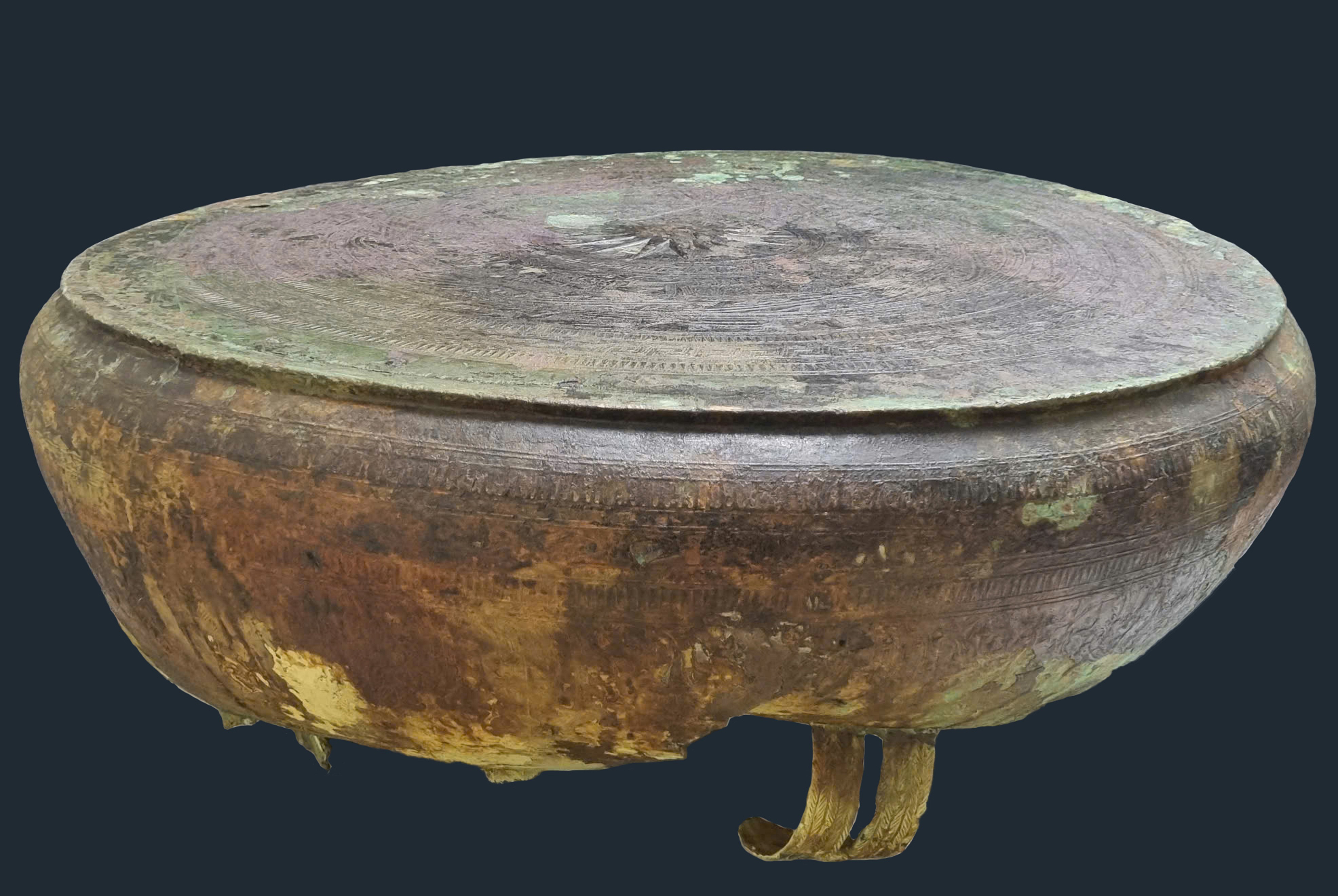 Tambor de bronce Vu Ban.jpg