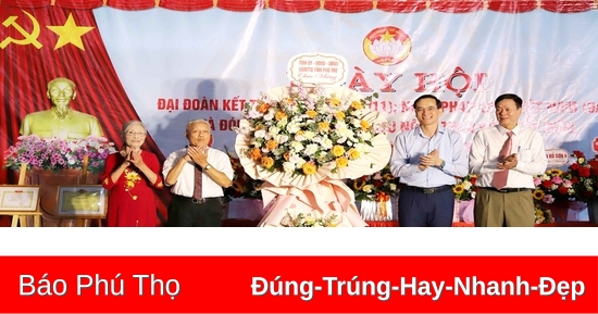 El presidente del Comité Provincial del Frente de la Patria asistió al Gran Festival de la Solidaridad en el distrito de Thanh Ba