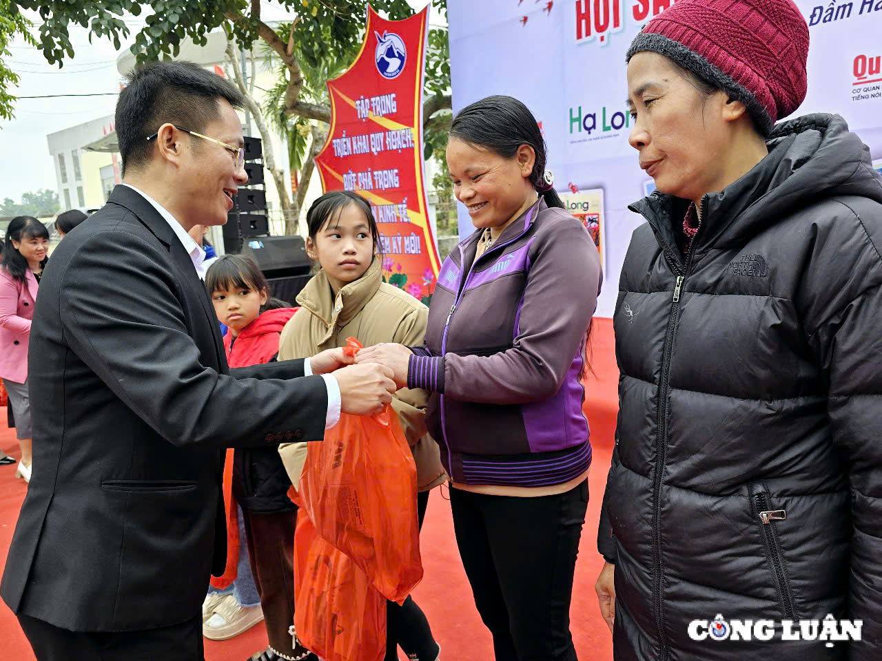 quang ninh soi noi hoi bao xuan at ty huyen dam ha nam 2025 hinh 8