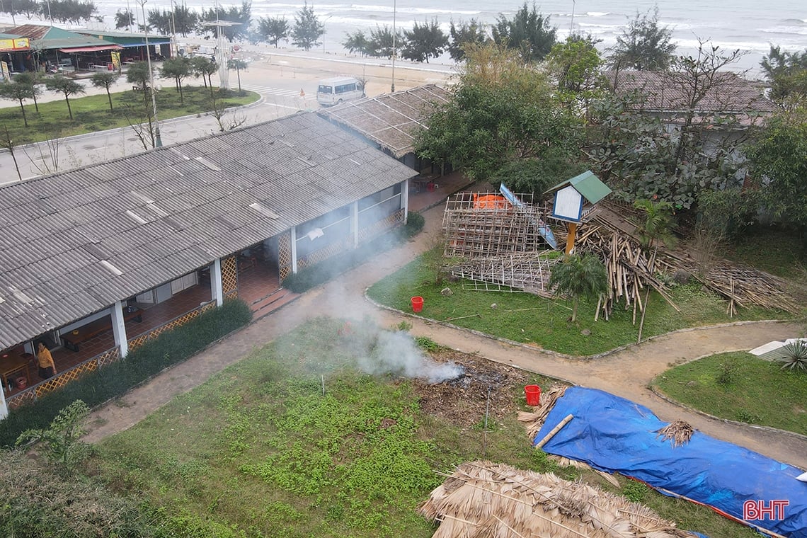 Cảnh hoang tàn dự án 100 tỷ đồng án ngữ “đất vàng” khu du lịch Thiên Cầm