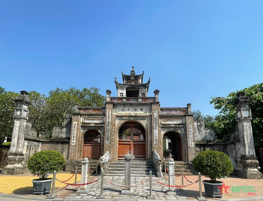 Explore the relics of Co Loa Citadel