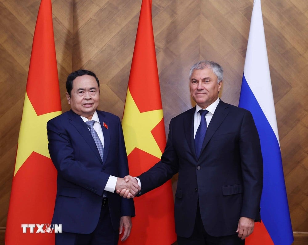 Créer une base solide pour le partenariat stratégique global Russie-Vietnam