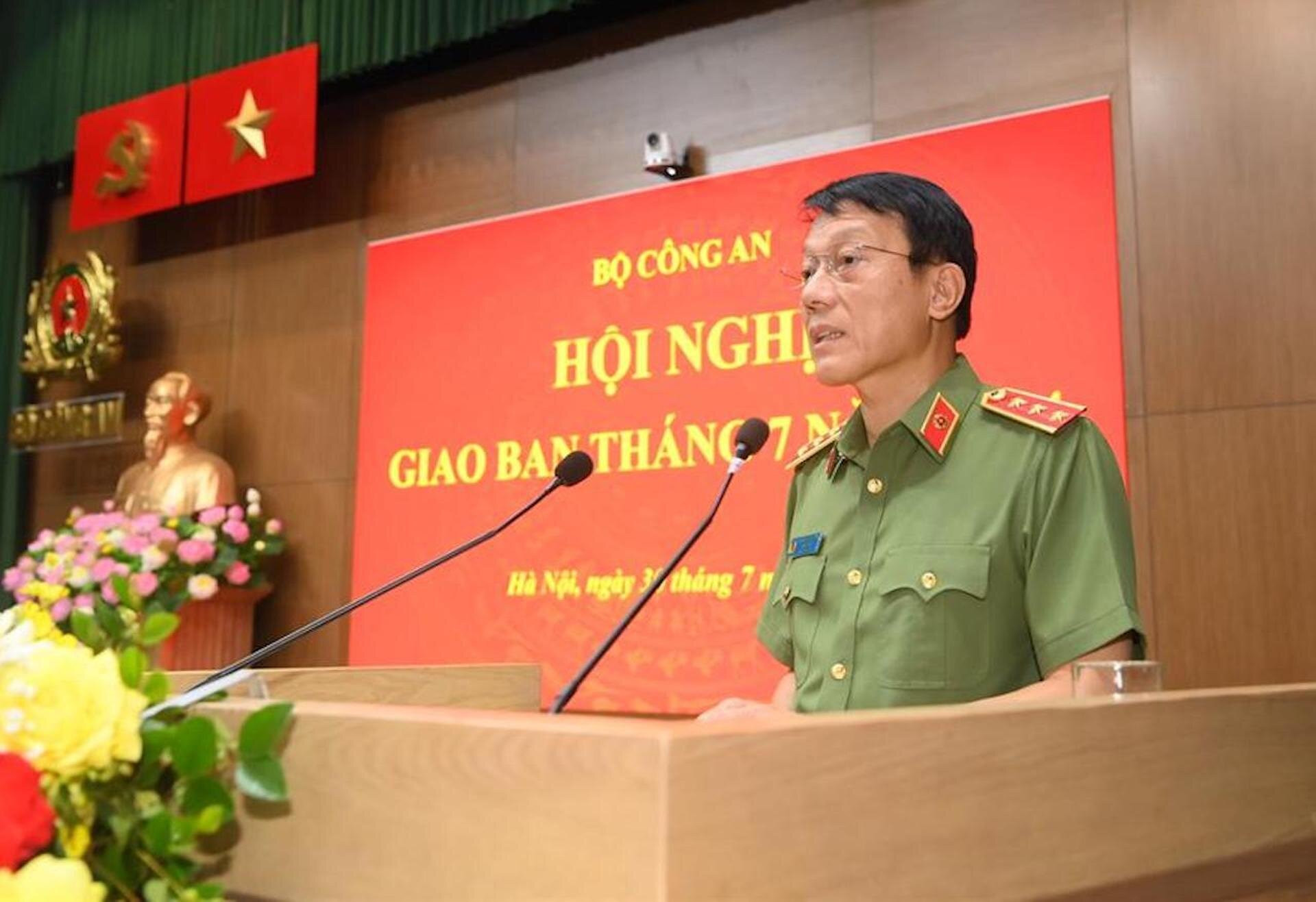 El ministro Luong Tam Quang dirigió las tareas clave de la fuerza de Seguridad Pública Popular en agosto de 2024.