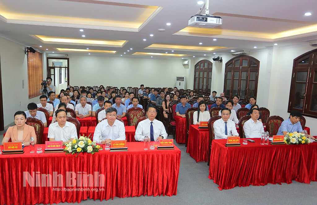 សេចក្តីជូនដំណឹងស្តីពីការសម្រេចតែងតាំងអនុប្រធាននាយកដ្ឋានហិរញ្ញវត្ថុ