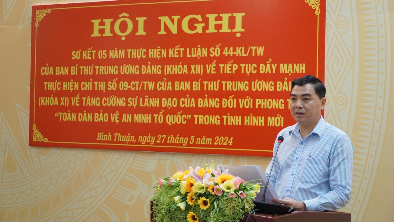 anh-hoai-anh.jpg