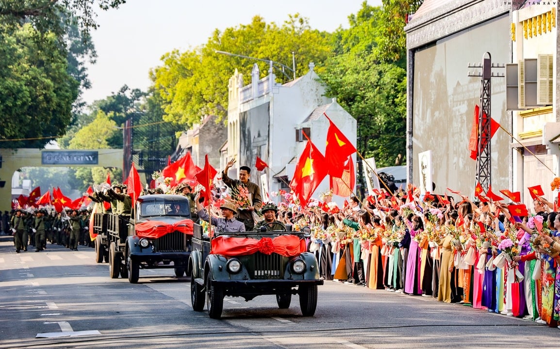 Hùng tráng “Ngày hội Văn hóa vì hòa bình” chào mừng kỷ niệm 70 năm Ngày Giải phóng Thủ đô