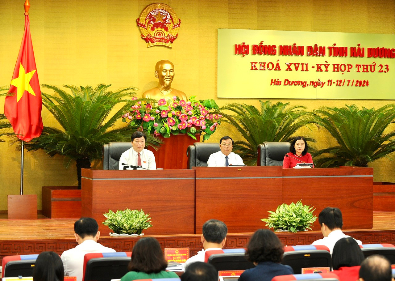 [Online TV] The 23rd session of the 17th Hai Duong Provincial People's Council considered many important contents and policies