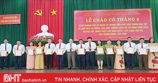 Ha Tinh ចេញ​ផែនការ​ពិនិត្យ​ការ​អនុវត្ត​សេចក្តី​សន្និដ្ឋាន ០១ ស្តីពី​ការ​សិក្សា​និង​ការ​ធ្វើ​តាម​លោក​ពូ​ហូ។