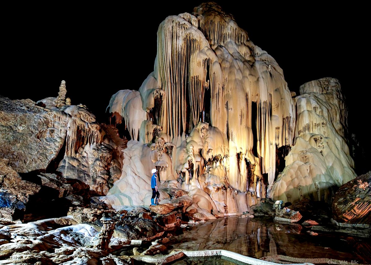 Explora el sistema de cuevas en la Meseta de Piedra. Foto: Colaborador.