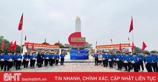 Los jóvenes de Ha Tinh participan con entusiasmo en las actividades para celebrar el día de la fundación del Partido