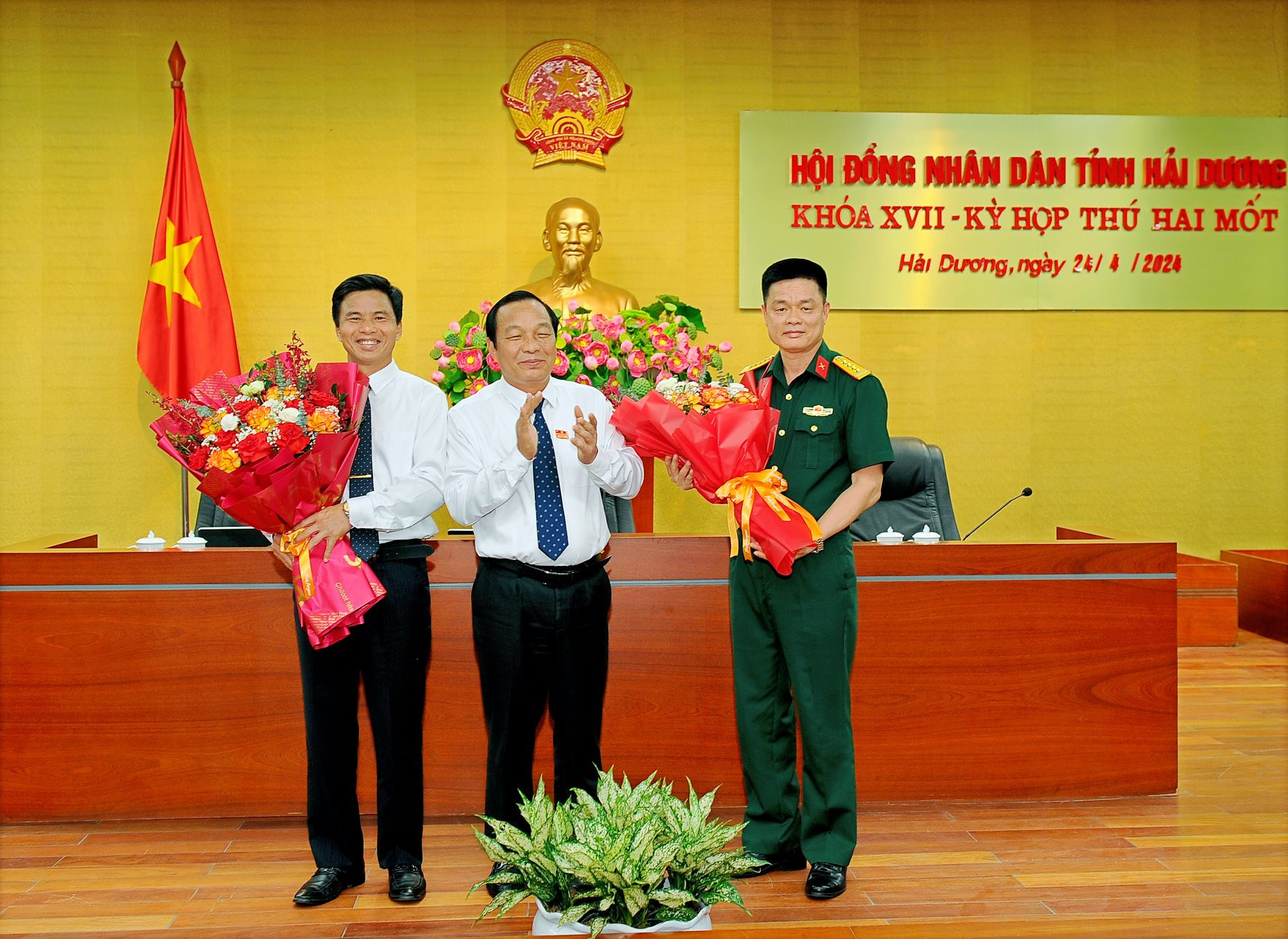 ky212-bc414c37de26a21758d2dd38f2ea202c.jpg