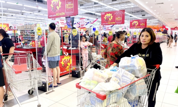 Pas de pénurie de marchandises, fièvre des prix en fin d'année