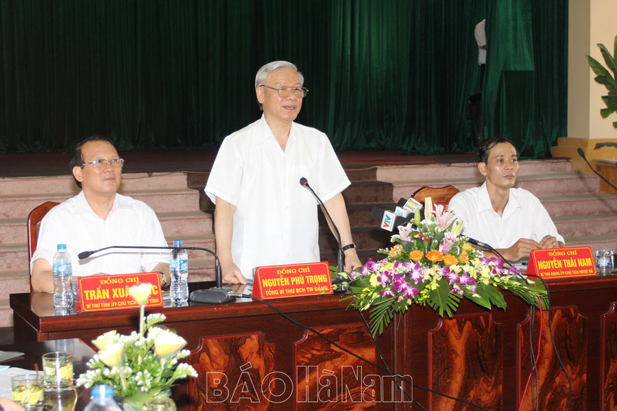Nguyen Phu Trong 사무총장과 하남(Ha Nam)