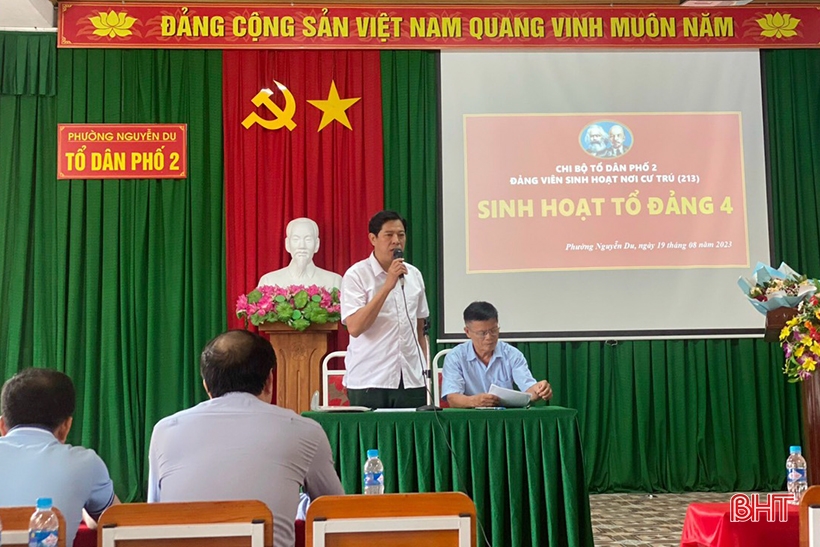 Promoting the role of party members at the place of residence in Ha Tinh city