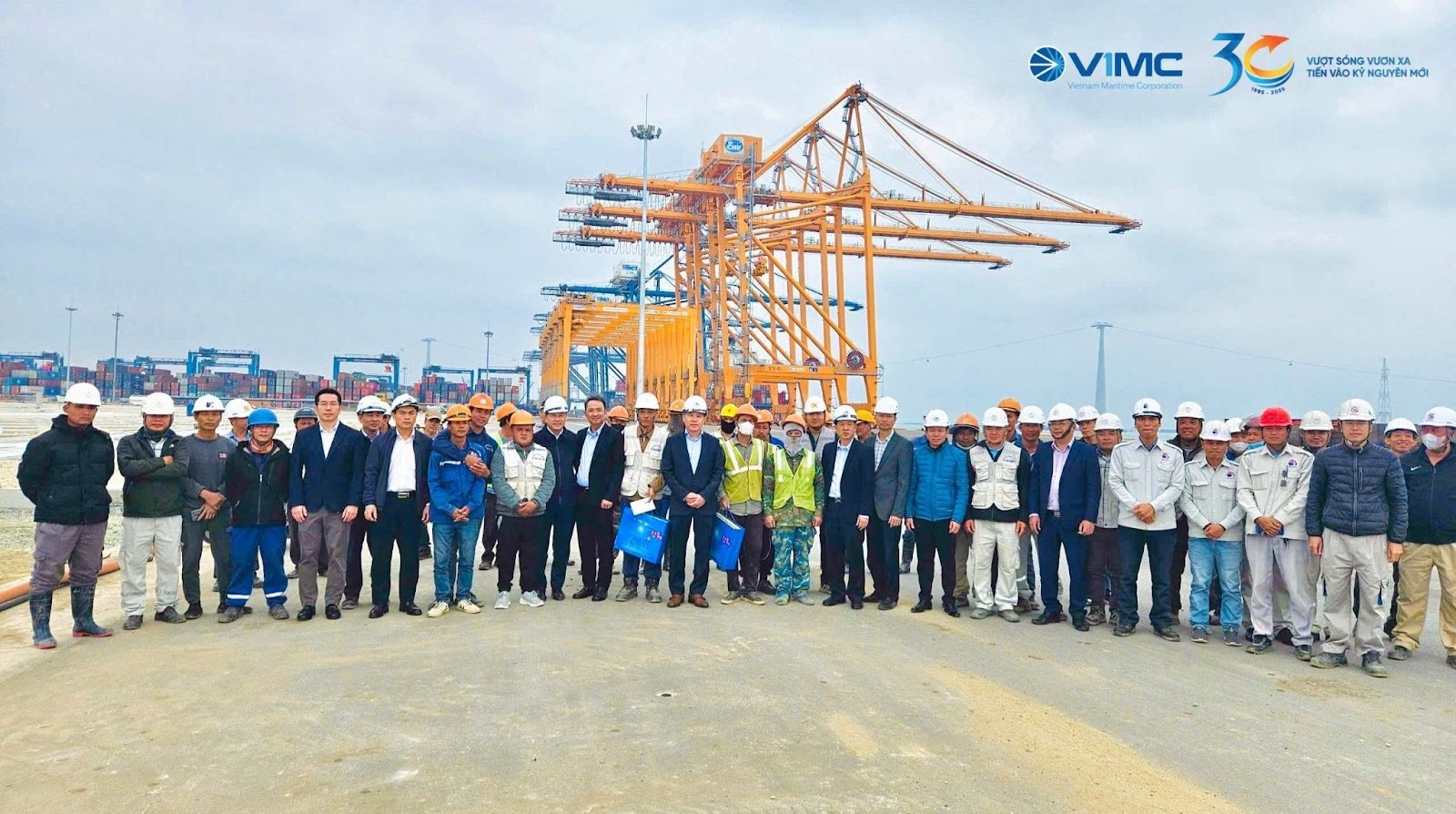 VIMC Board of Directors inspects the progress of Lach Huyen berth 3 and 4 project, Hai Phong - Vietnam National Shipping Lines - VIMC