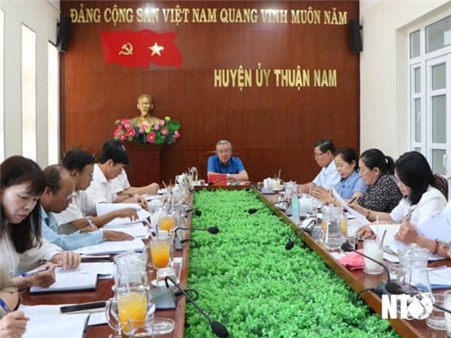 Đảng đoàn MTTQ Việt Nam tỉnh làm việc với Huyện ủy Thuận Nam về chuẩn bị Đại hội Mặt trận huyện, nhiệm kỳ 2024-2029