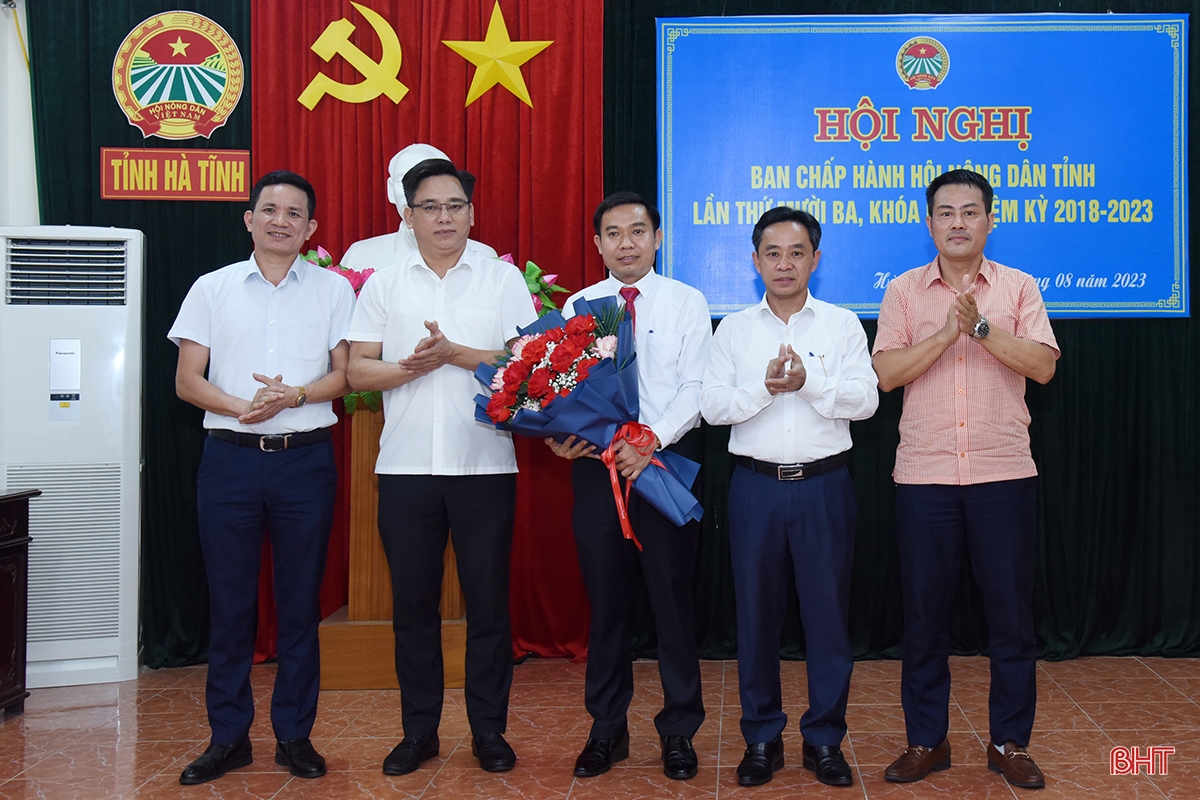 M. Tran Dinh Uoc a été élu vice-président de l'Association des agriculteurs de Ha Tinh.