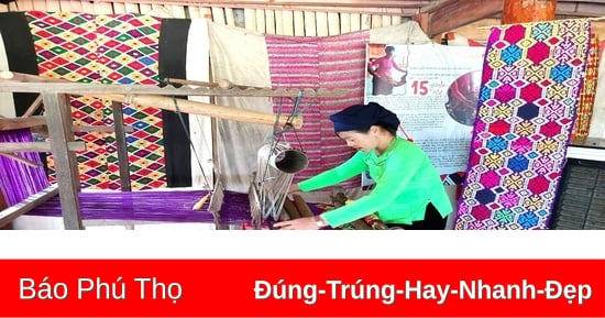 Chăn thổ cẩm - Sản phẩm văn hóa độc đáo của người Tày Tây Bắc