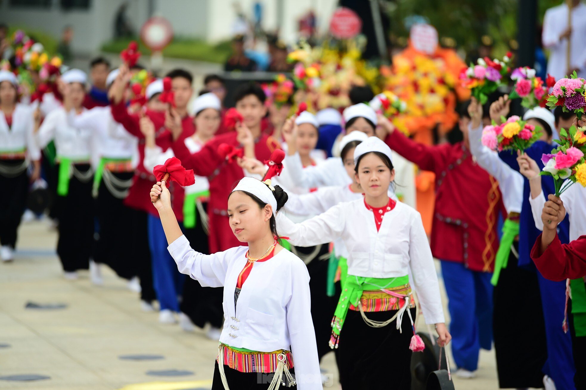 Mãn nhãn màn diễu hành biểu dương lực lượng thanh niên Thủ đô ảnh 14