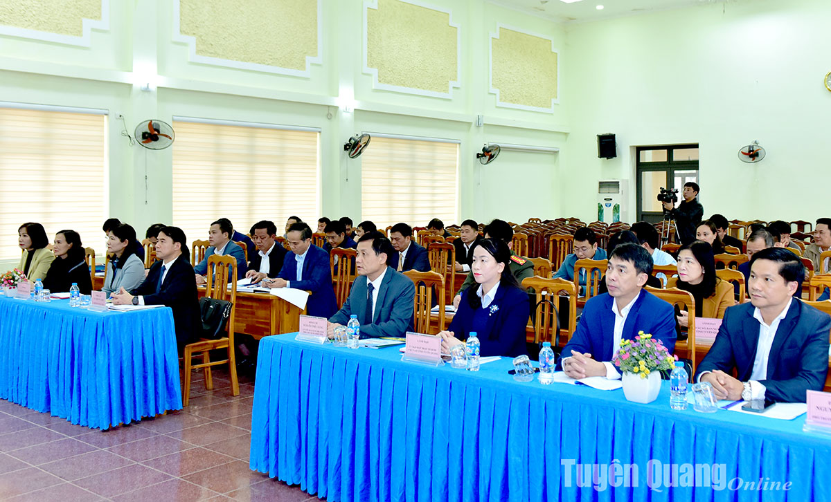 Tiếp tục quan tâm thực hiện hiệu quả các chính sách, chương trình, dự án và chính sách dân tộc