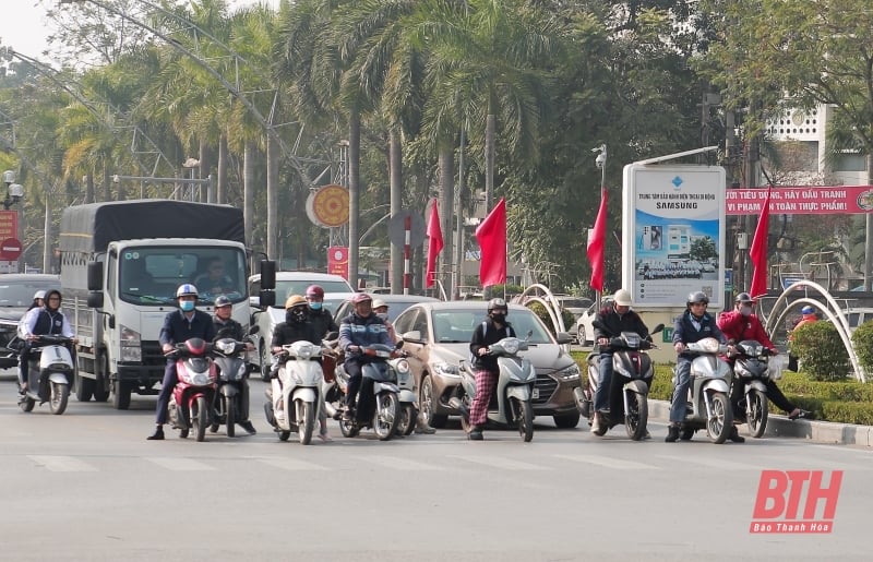 Lập biên bản 333 trường hợp vi phạm Luật trật tự, an toàn giao thông mới 