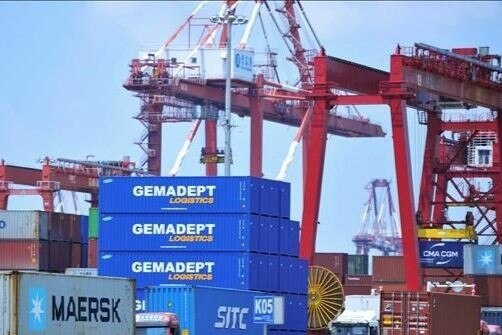 Der Zoll wickelt täglich Import- und Exportgüter im Wert von über 2 Milliarden US-Dollar ab