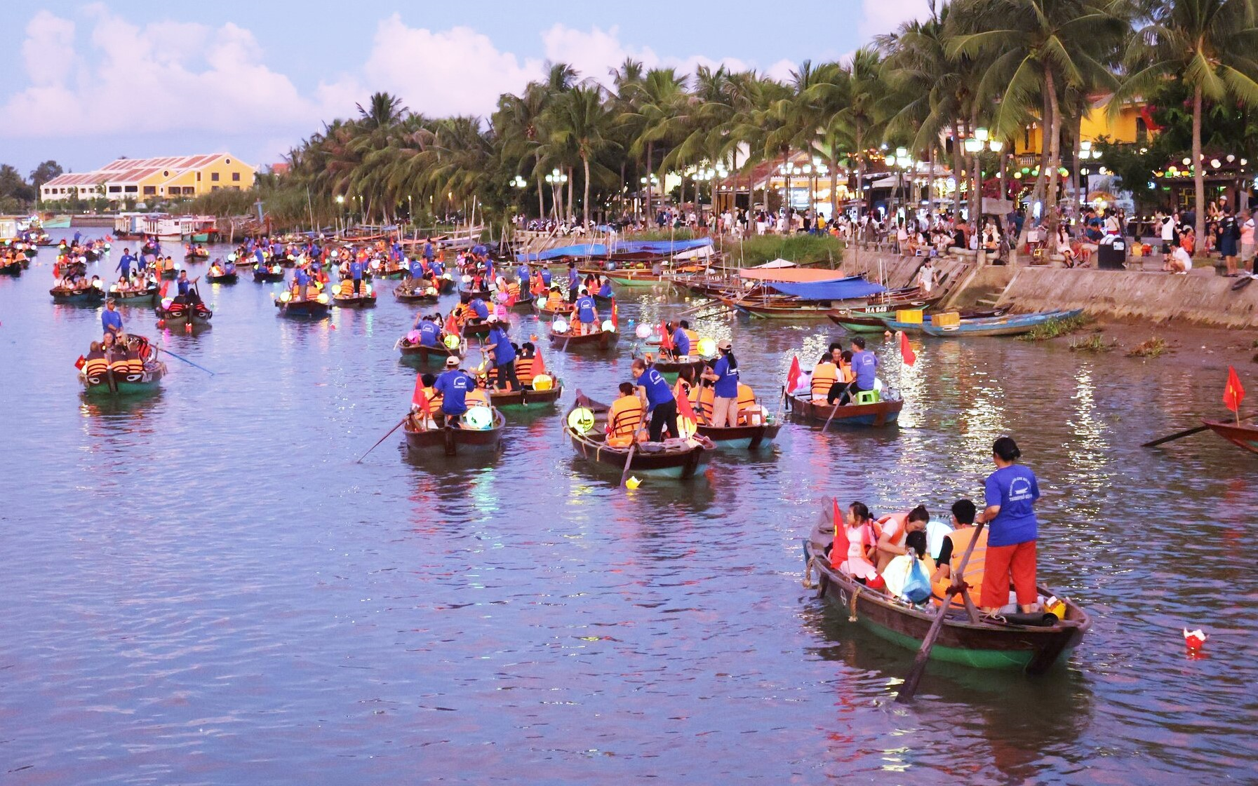 Una familia cultural de Hoi An invita a sus huéspedes a experimentar la vida en la ciudad antigua durante tres años consecutivos