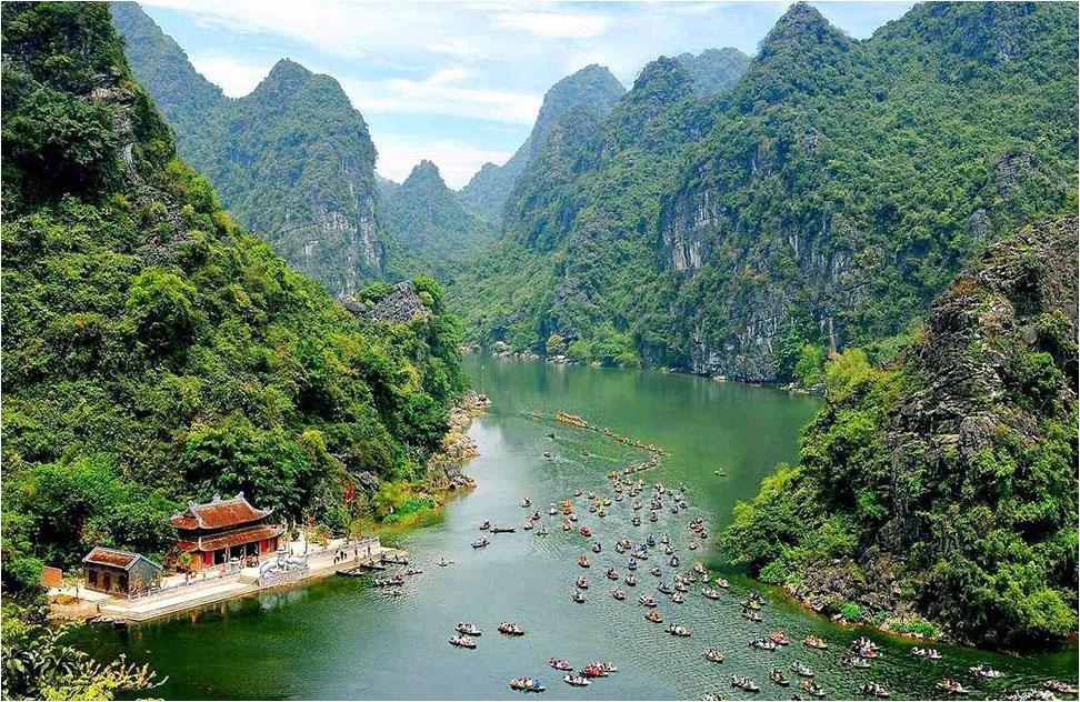 Erleben Sie die Ninh Binh-Tour mit Asia Legend of QC International Tourists