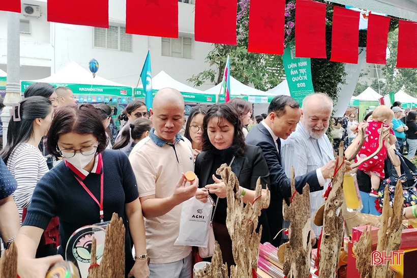 Plus de 40 produits Ha Tinh participent au programme du Festival international de la gastronomie