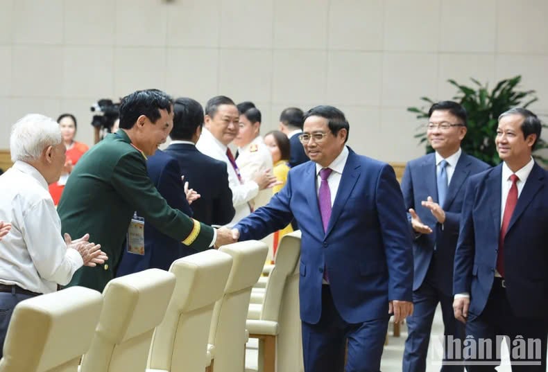 Giáo dục tiếp tục là quốc sách hàng đầu trong kỷ nguyên vươn mình của dân tộc