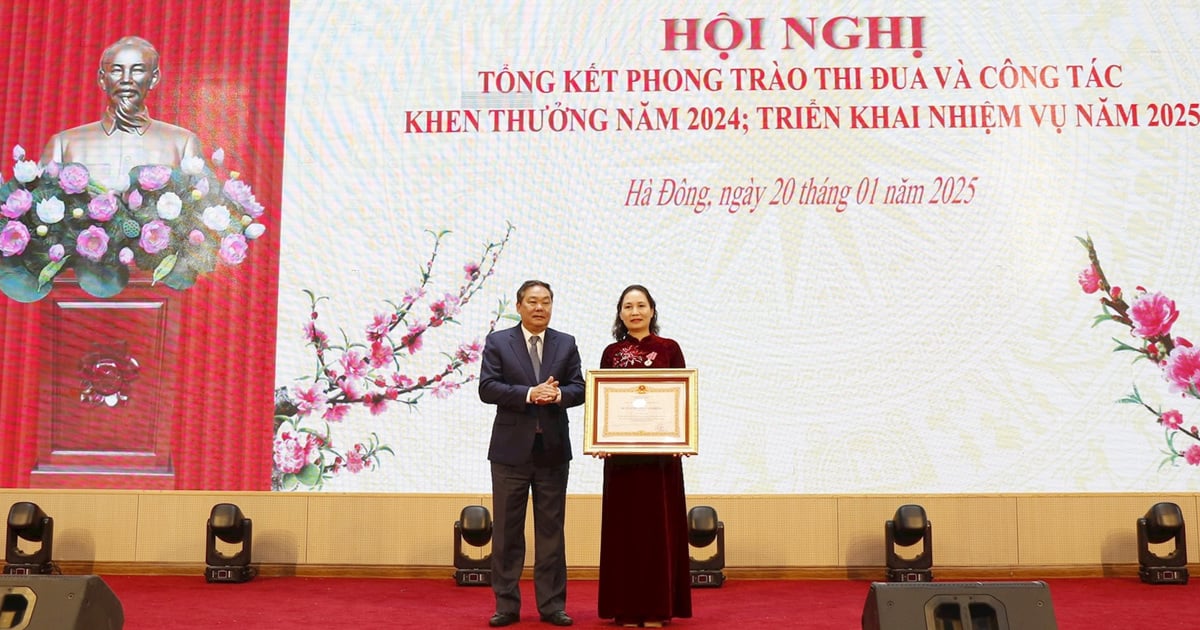 Khen thưởng nhiều tập thể, cá nhân trong phong trào thi đua năm 2024