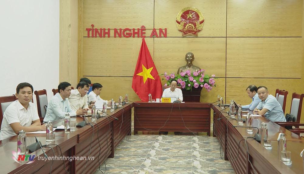 Überblick über die Konferenz an der Nghe An-Brücke.