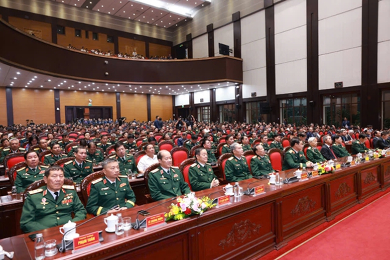 Military Commercial Joint Stock Bank (MB) held a ceremony to celebrate its 30th anniversary and receive the First Class Fatherland Protection Medal.