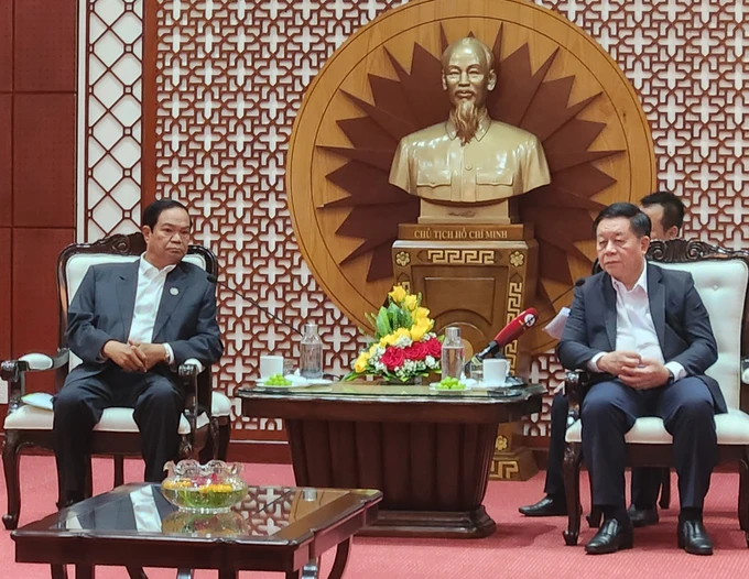 Nguyen Trong Nghia, chef du Département central de la propagande : Le Vietnam apprécie les relations traditionnelles, unies et étroites avec le Cambodge