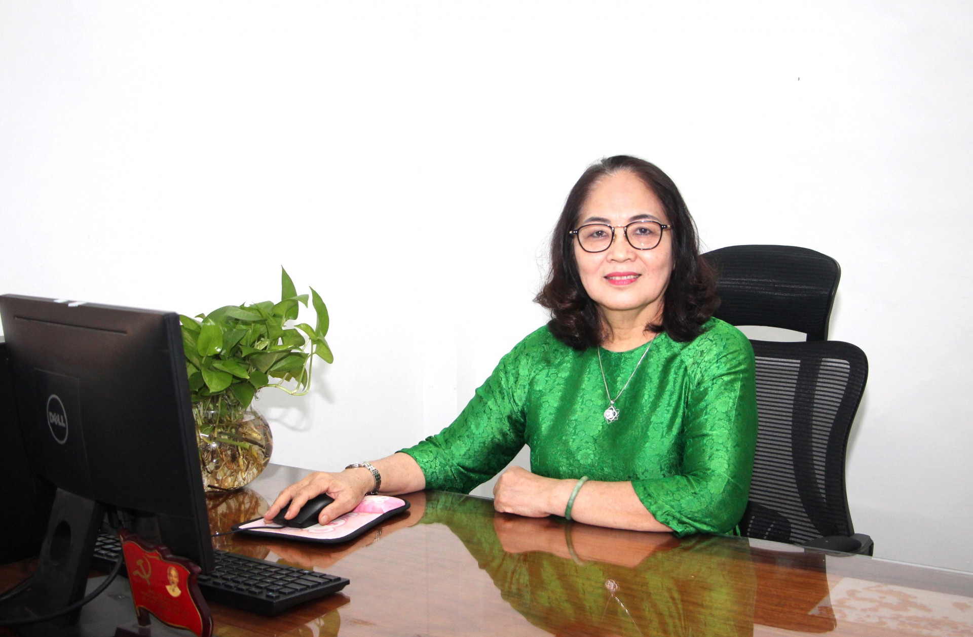 Frau Nguyen Thi Hanh.