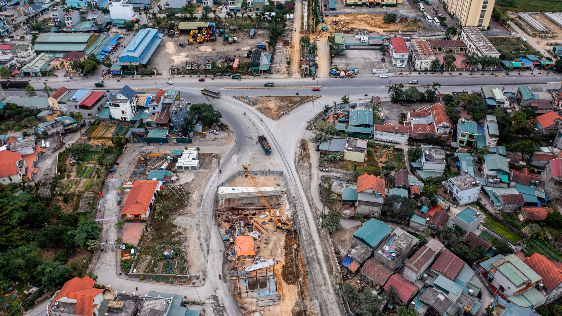 Le projet d'extension de la route « d'un billion de dollars » à Quang Ninh est en construction lente, photo 2