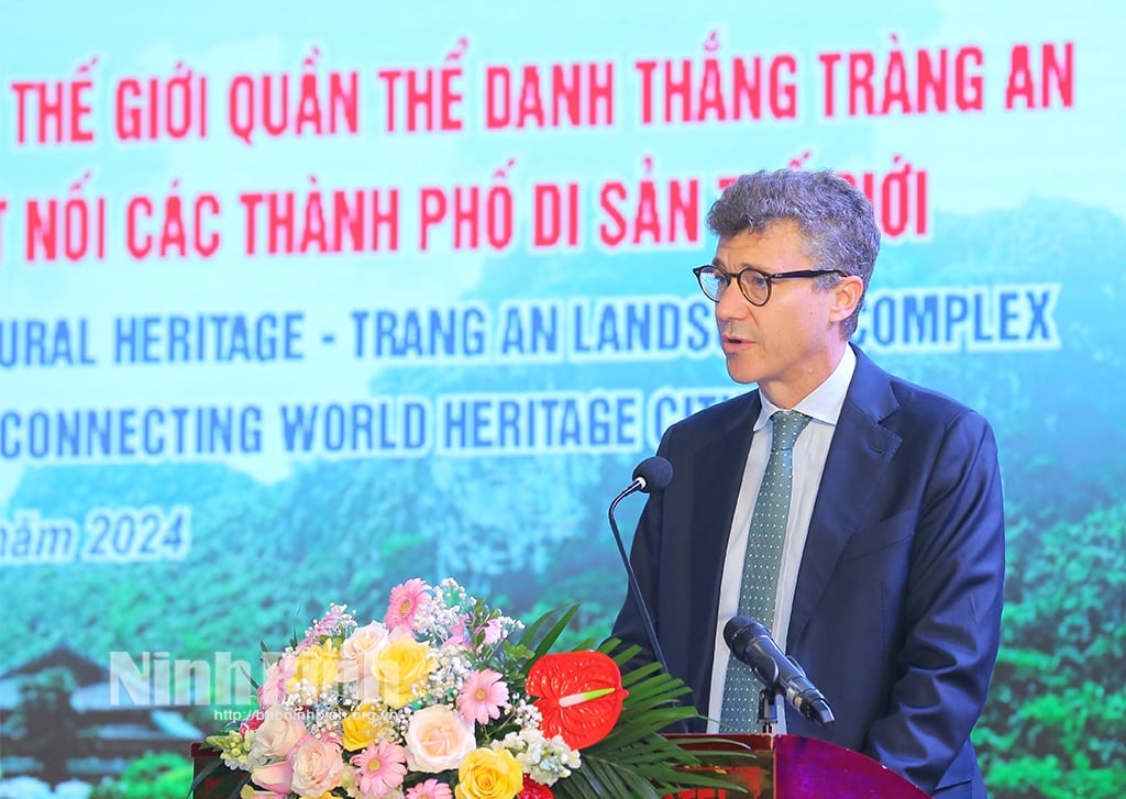 Hội thảo khoa học quốc tế Phát huy vai trò giá trị Di sản Văn hóa và Thiên nhiên thế giới Quần thể danh thắng Tràng An trong xây dựng Đô thị Di sản thiên niên kỷ và kết nối các thành phố di sản thế giới