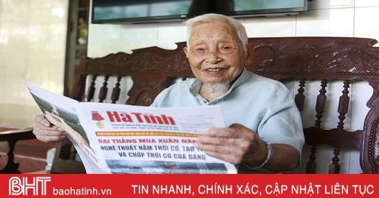 Đảng viên 100 tuổi hồi ức về những ngày thu cách mạng