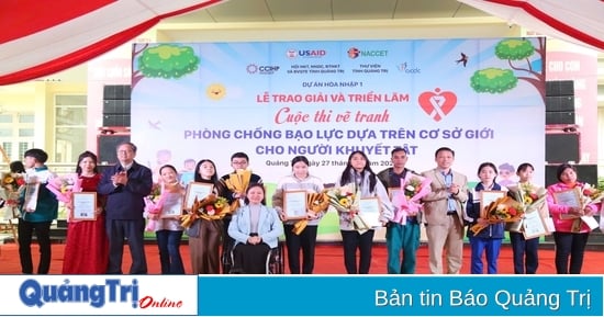 Trao giải, triển lãm Cuộc thi vẽ tranh phòng chống bạo lực trên cơ sở giới cho người khuyết tật