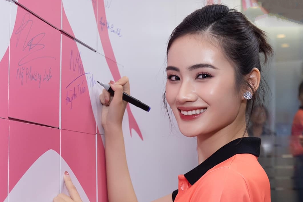 Daily beauty of Miss Ý Nhi