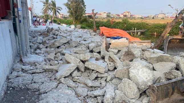 Hai Phong: Modellneue Landstraße wegen minderwertiger Betonqualität zerstört Foto 6