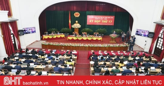 Sáng nay, Kỳ họp 17 HĐND tỉnh Hà Tĩnh tiến hành chất vấn và trả lời chất vấn