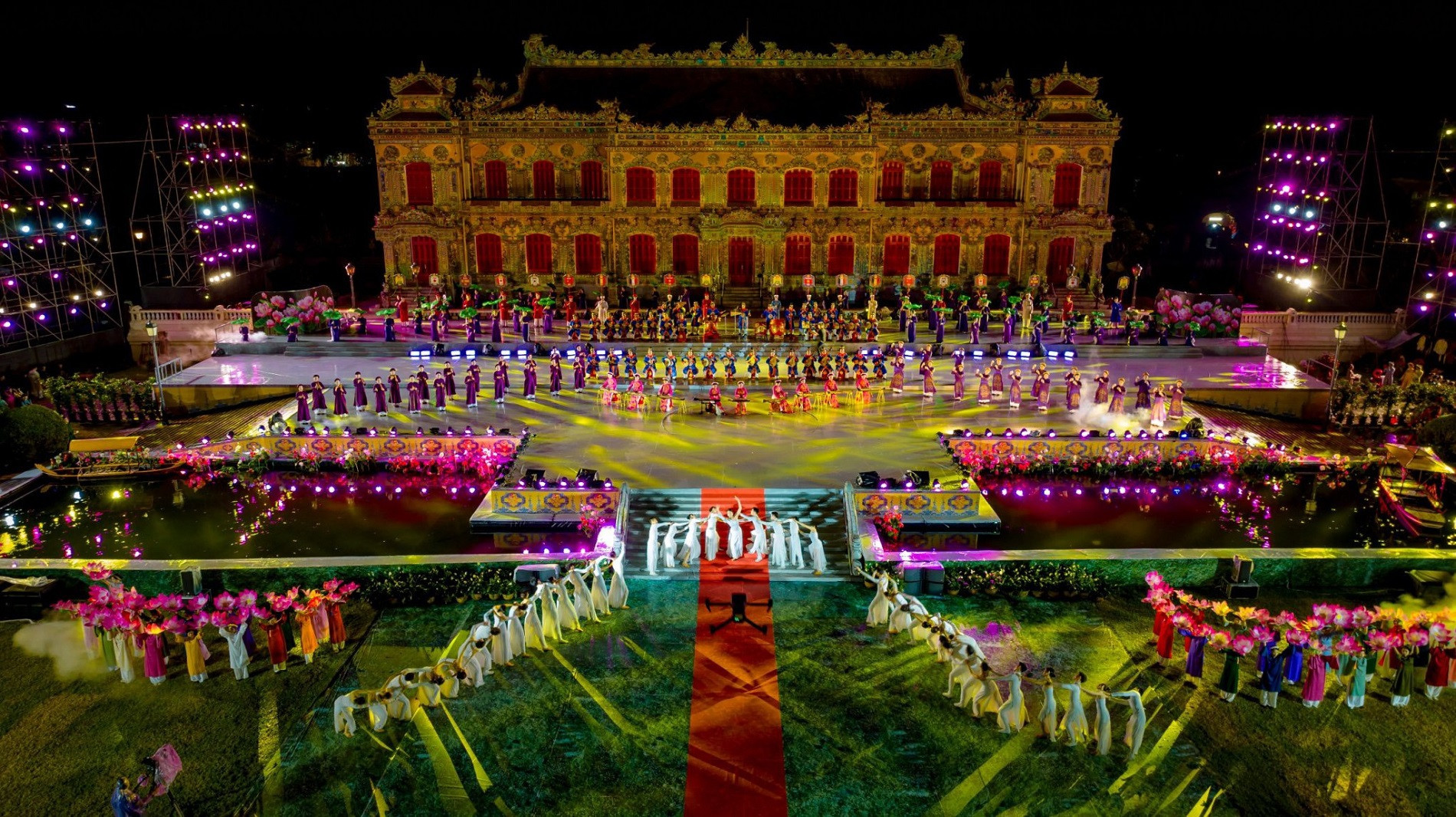 khai mạc (8).jpg